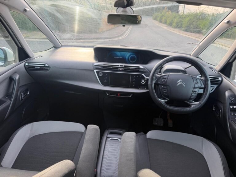 2014 Citroen Grand C4 Picasso for sale in Leighton Buzzard - John Autos - photo 3