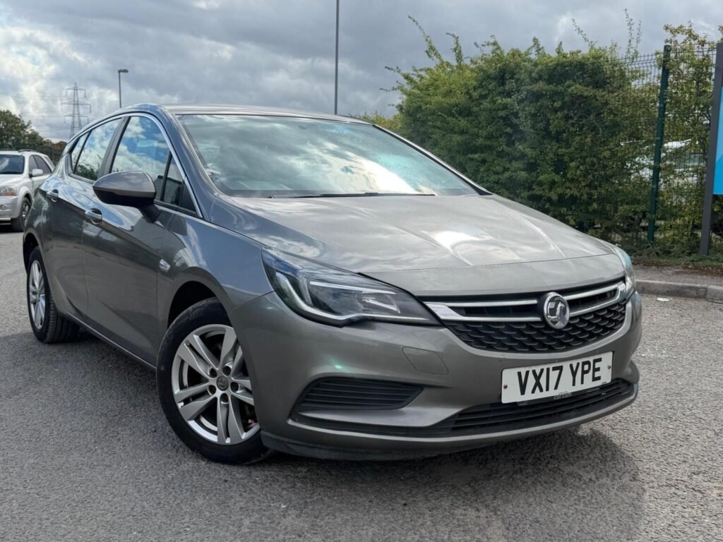2017 Vauxhall Astra for sale in Leighton Buzzard - John Autos - photo 1
