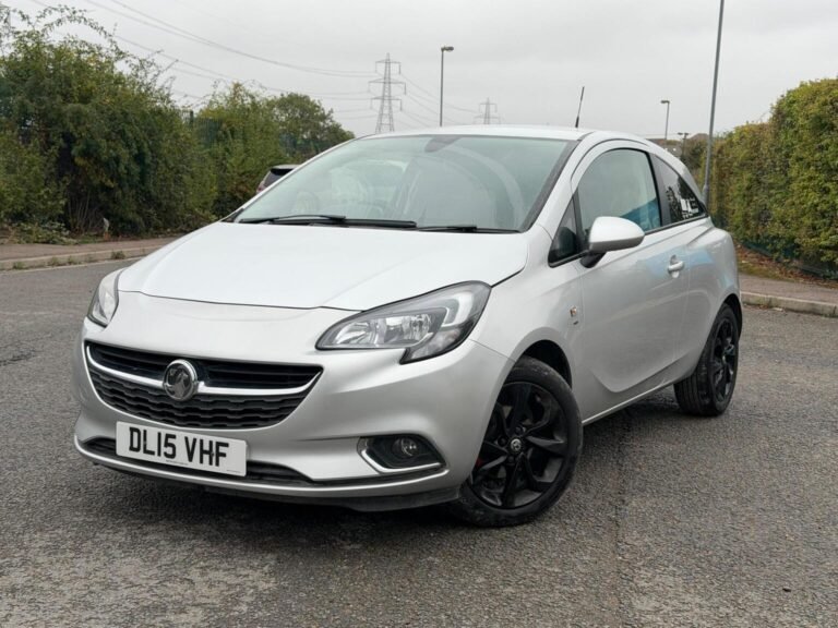 Vauxhall Corsa for sale in Leighton Buzzard - 2015 Vauxhall Corsa 1.4i ecoFLEX SRi Euro 6 3dr at John Autos Ltd - photo 2