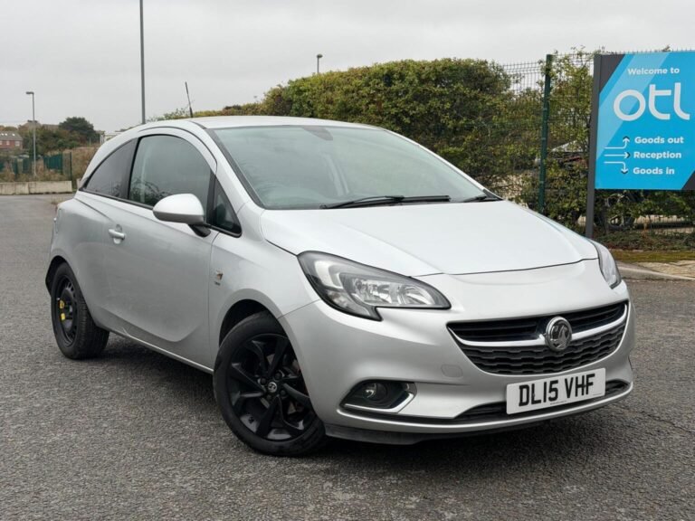 Vauxhall Corsa for sale in Leighton Buzzard - 2015 Vauxhall Corsa 1.4i ecoFLEX SRi Euro 6 3dr at John Autos Ltd - photo 5